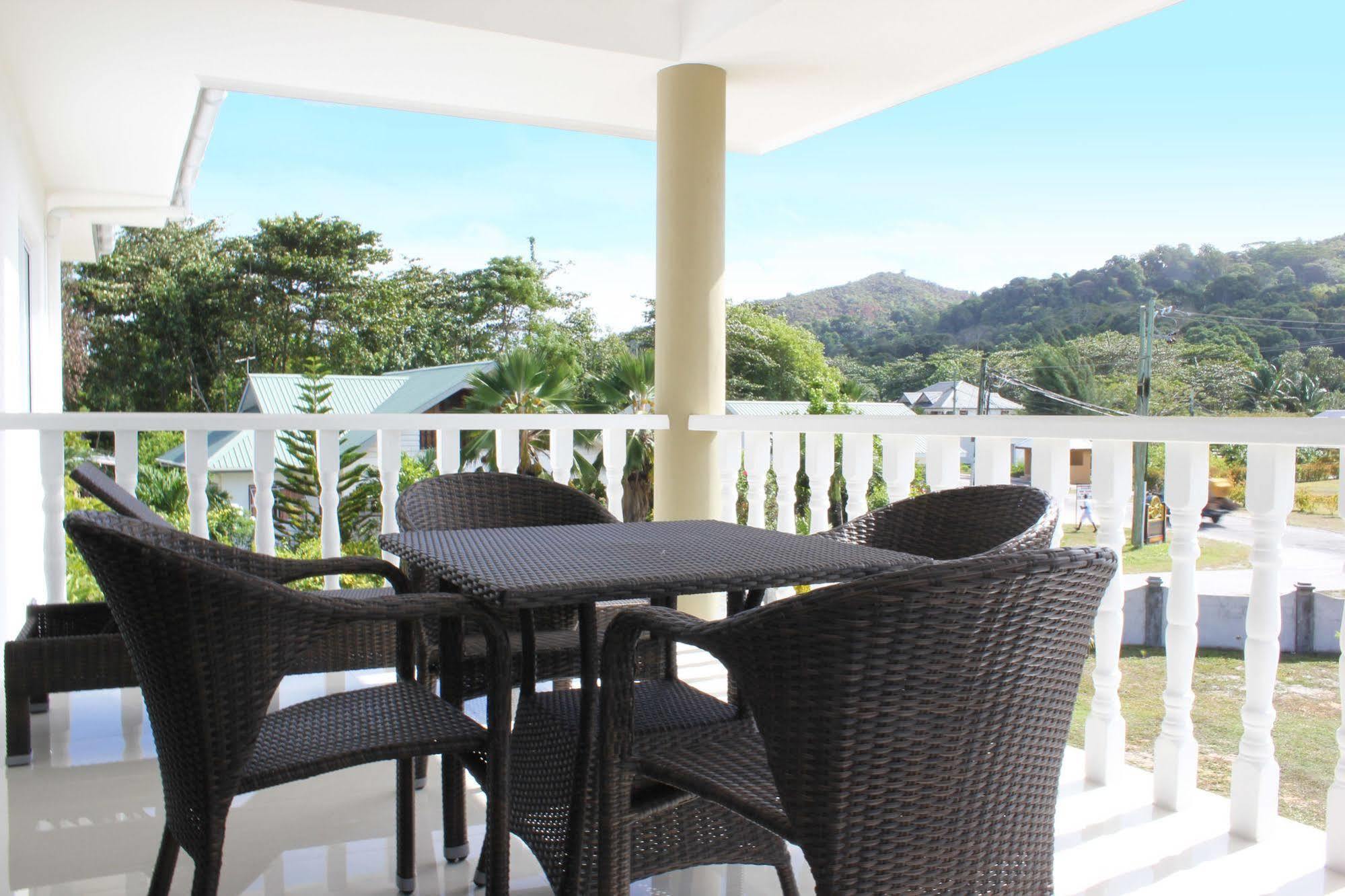 Casa Tara Villas Grand Anse  Eksteriør billede